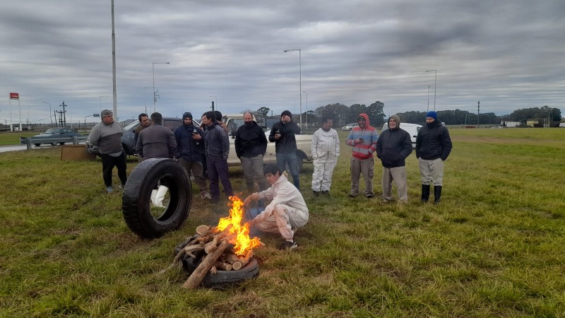 Apicultores se manifestaron para exigir mejoras en el sector